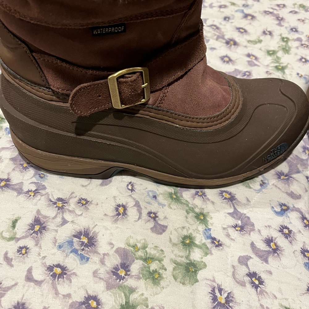 Women's North Face Chilkat III - Picture 3 of 5